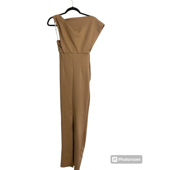 ASOS DESIGN Asymmetric Back Slit Maxi Dress Camel size 0 - Picture 4 of 15